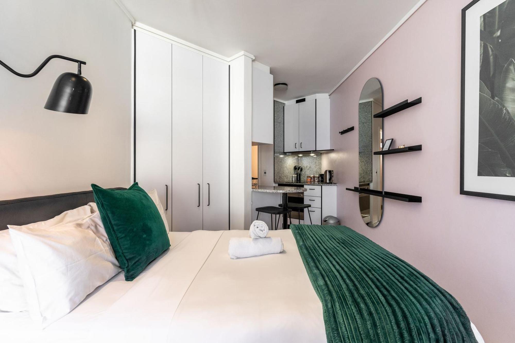 Flamingo 307 - In Sea Point Apartment *