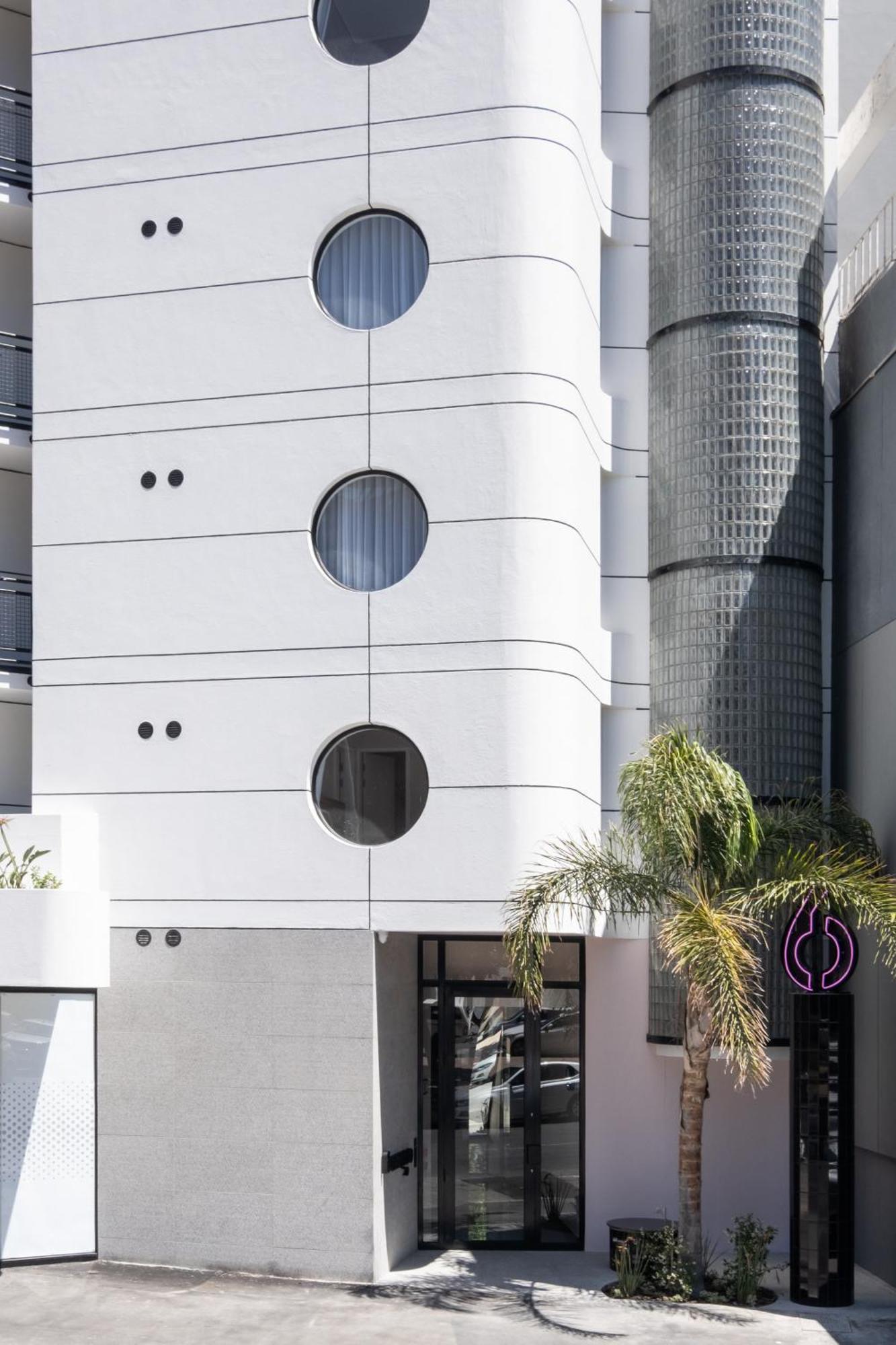 Flamingo 307 - In Sea Point Apartment *